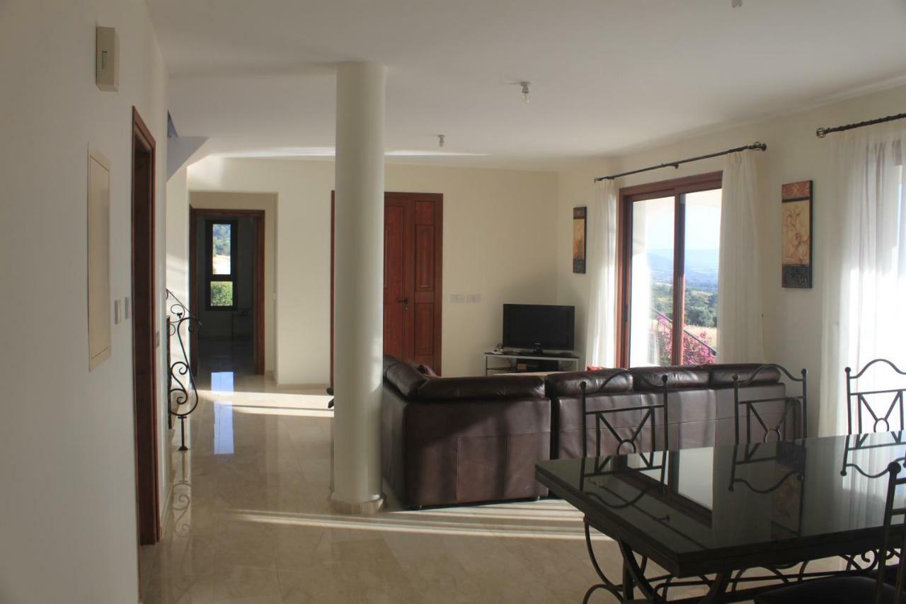 Martika Luxury Villa Agia Marina (Northern Cyprus) Exterior foto