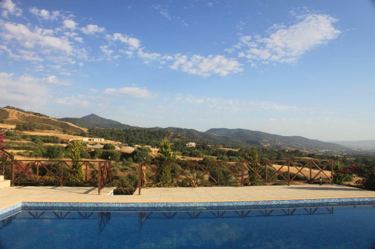 Martika Luxury Villa Agia Marina (Northern Cyprus) Exterior foto
