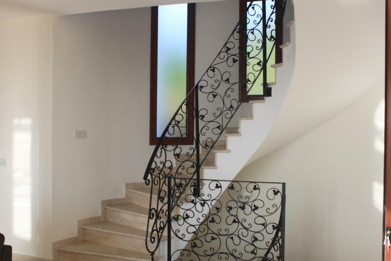 Martika Luxury Villa Agia Marina (Northern Cyprus) Exterior foto