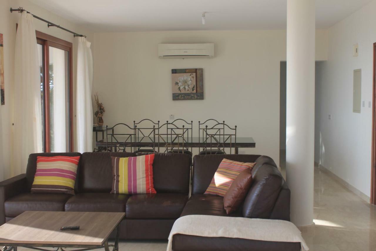 Martika Luxury Villa Agia Marina (Northern Cyprus) Exterior foto