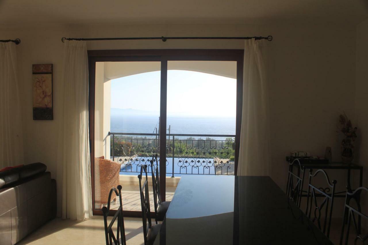 Martika Luxury Villa Agia Marina (Northern Cyprus) Exterior foto