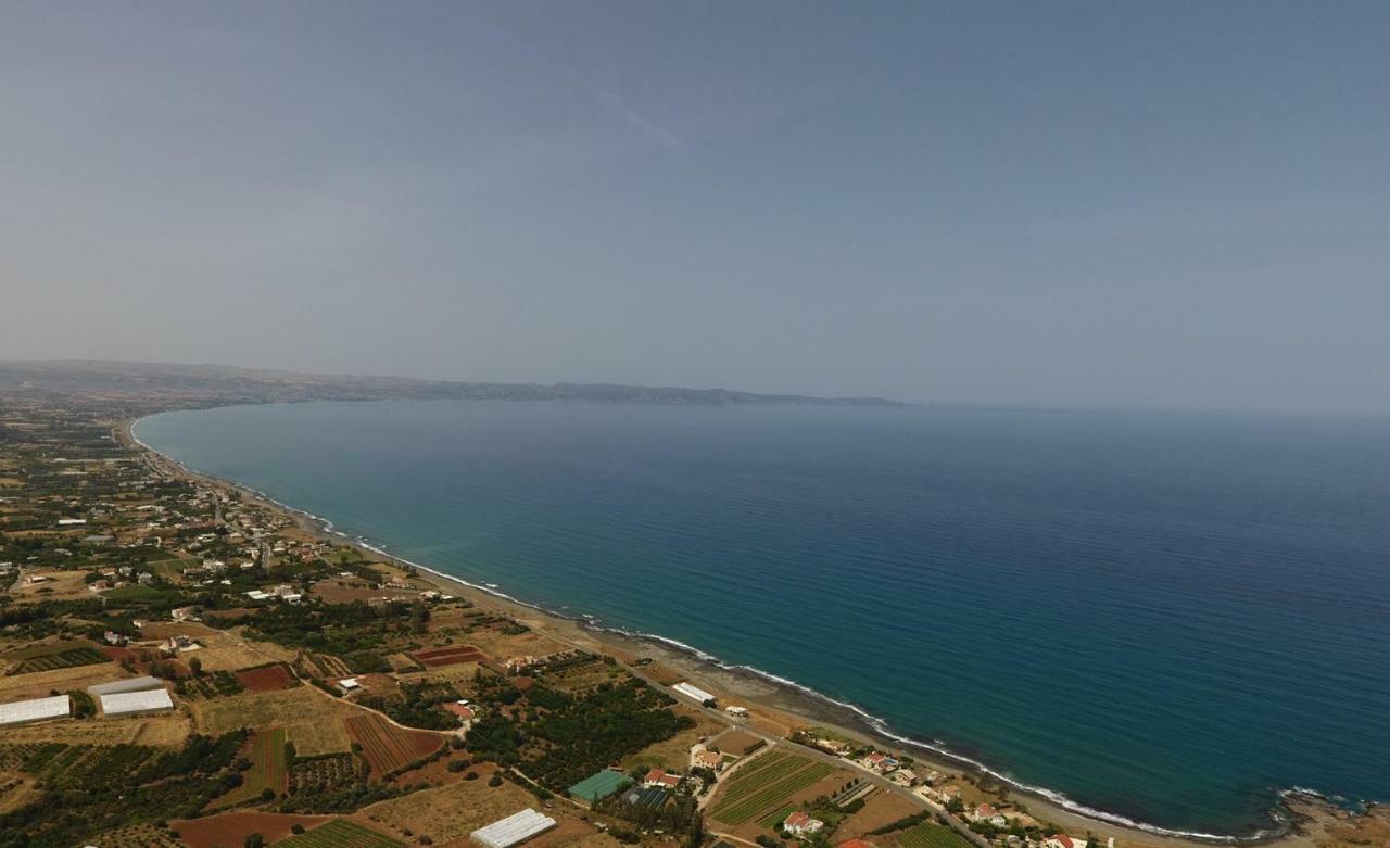 Martika Luxury Villa Agia Marina (Northern Cyprus) Exterior foto