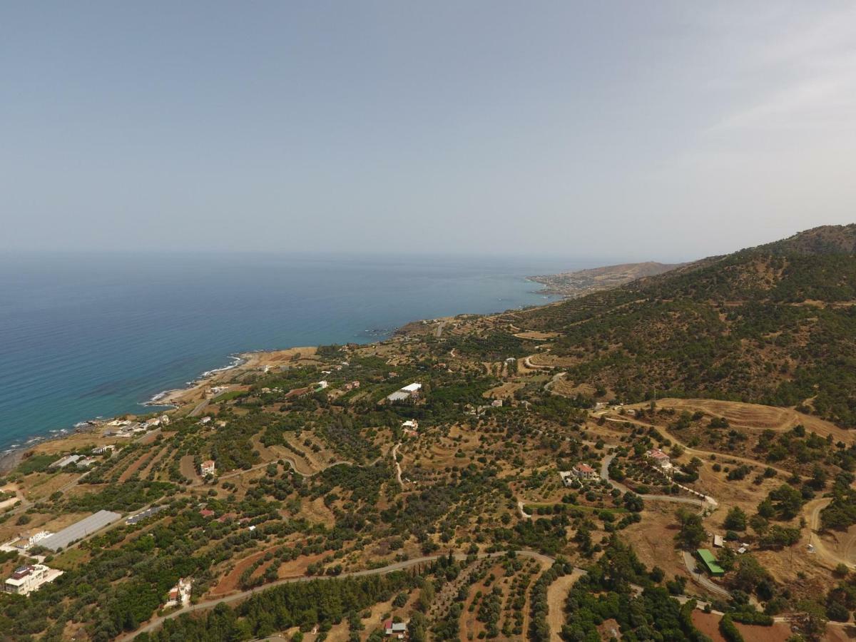 Martika Luxury Villa Agia Marina (Northern Cyprus) Exterior foto